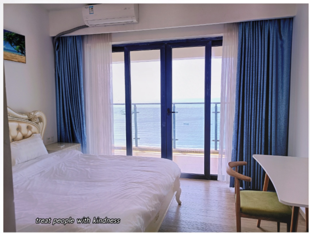 【阳江丨敏捷黄金海岸】499元抢270°一线正海景两房一厅，住在35栋，下楼就是沙滩，270°无敌海景，这才是海边度假的最佳选择！