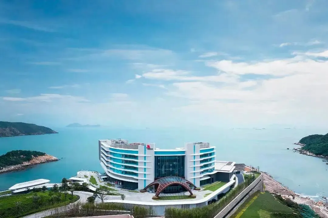 【珠海·东澳岛万豪度假酒店】早餐+自助晚餐｜1399元住豪华海景房+东澳岛码头接送