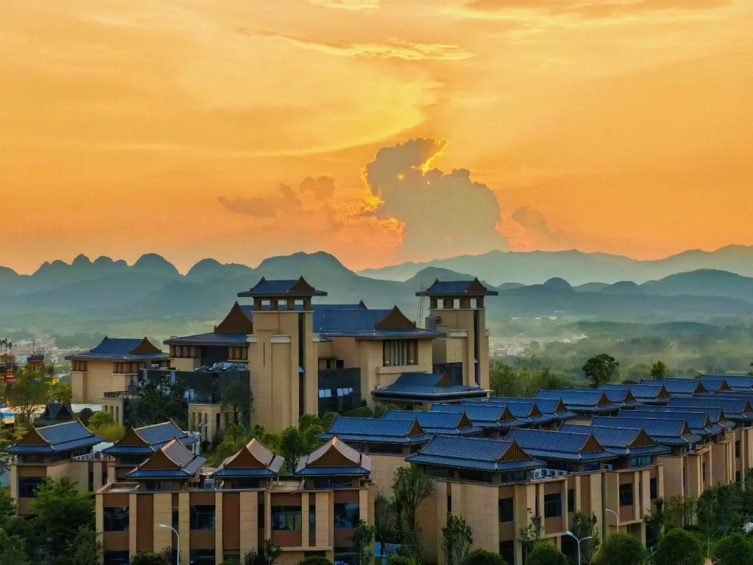 【双11x龙泰翁山源】闯入海战温泉秘境~¥1588起住亲水三房雅墅套票,6大3小享私家温泉泡池+无限次海战主题温泉+早餐,可升级晚餐/家庭套/主题房/别墅 【双11x龙泰翁山源】闯入海战温泉秘境~¥1588起住亲水三房雅墅套票,6大3小享私家温泉泡池+无限次海战主题温泉+早餐,可升级晚餐/家庭套/主题房/别墅