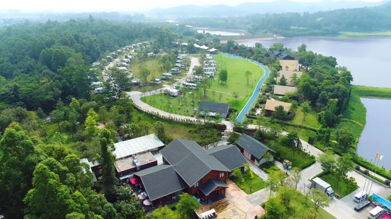 【双十一钜惠】¥598元可享【佛山美的鹭湖汽车主题酒店】享家庭房车+2大1小自助早餐+2大1小无限次汤谷/探索王国 【双十一钜惠】¥598元可享【佛山美的鹭湖汽车主题酒店】享家庭房车+2大1小自助早餐+2大1小无限次汤谷/探索王国