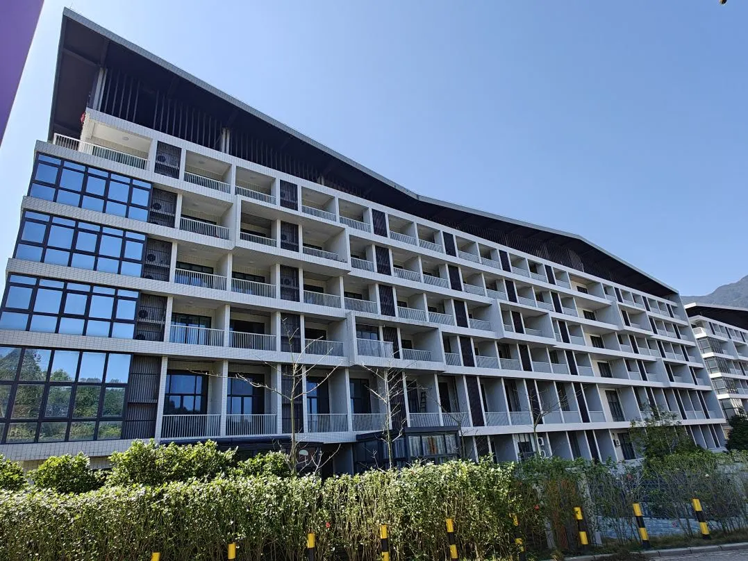 【惠州罗浮山·梦尚度假酒店】特惠专场！￥228元住飞云大床/双床房+双人营养早餐+观景大阳台+免费参观清水湖农庄+畅玩溯溪！打卡仙山祈福，邂逅客家风情！